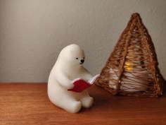 KUMATY : Polar Bear Reading A Book 3D Printer Model