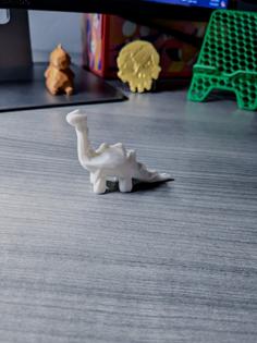 Low Poly Desk Tall Dino 3D Printer Model