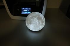 High Detailed Moon Lamp 3D Printer Model