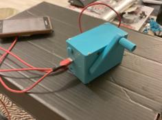 Survival Electric Generator For Phones Or Walkie Talkie 3D Printer Model