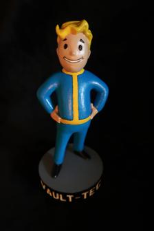 Vault Boy Bobblehead Statue (bigger Frame) 3D Printer Model