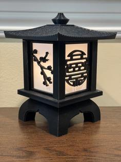 Electrified Japanese Garden Lantern With Seasonal Swappable Panels 3D Printer Model