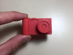 Camera Keyring 3D Printer Model