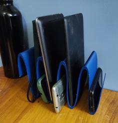 Sine Wave Organizer For Phone Tablet Or Remote 3D Printer Model