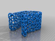 Omega Headphone Stand – Voronoi Style 3D Printer Model