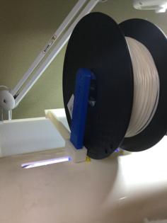 Filament Guide For Http://www.thingiverse.com/thing:216117 3D Printer Model