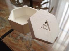 Parametric Polygonal Lidded Box With Logo 3D Printer Model