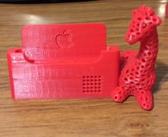 Giraffe Iphone Charging Dock 3D Printer Model