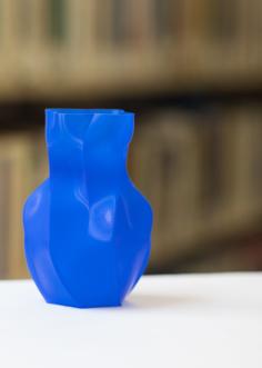 Triangular Vase 3D Printer Model