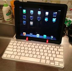 Apple IPad 1 Wireless Keyboard Stand 3D Printer Model