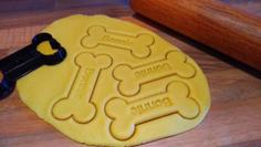 Bone Cookie Cutter With Nametag 3D Printer Model