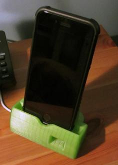 IPhone6 6s Charging Dock For Phone With UAG Case And Stereo Out 3D Printer Model