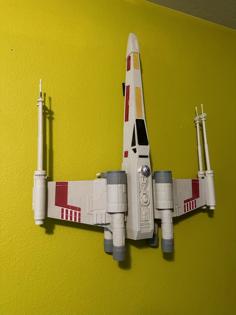 Hasbro Hero Scale X-Wing Wall Mount 3D Printer Model