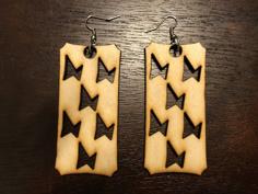 Laser Cut Rounded Corners Earrings