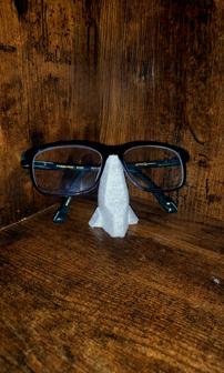 Noser – The Glasses Holder 3D Printer Model