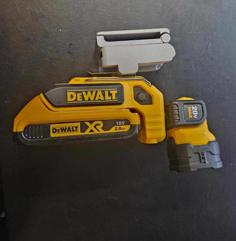 DeWalt DCL044 Flashlight Holder Compatible With ClipTech 3D Printer Model