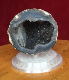 Geode Stand 3D Printer Model