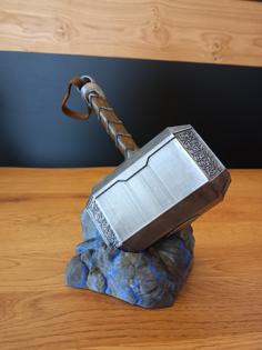 Mjölnir With Base 3D Printer Model