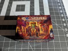 Gloomhaven Buttons And Bugs Insert – Sleeved Cards Compatible 3D Printer Model