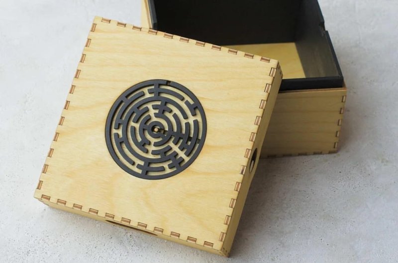 Laser Cut Apprentice Maze Puzzle Box DXF File