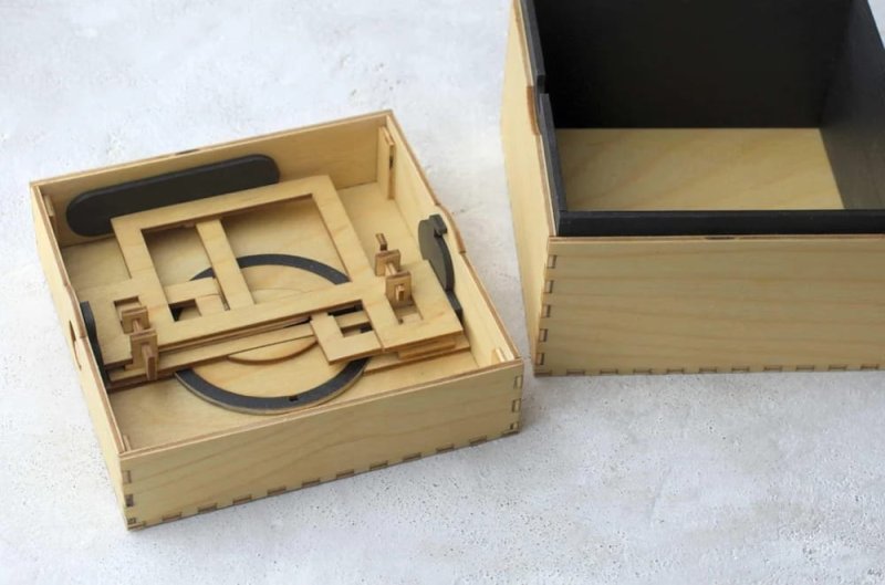 Laser Cut Apprentice Maze Puzzle Box DXF File