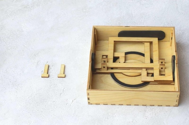 Laser Cut Apprentice Maze Puzzle Box DXF File