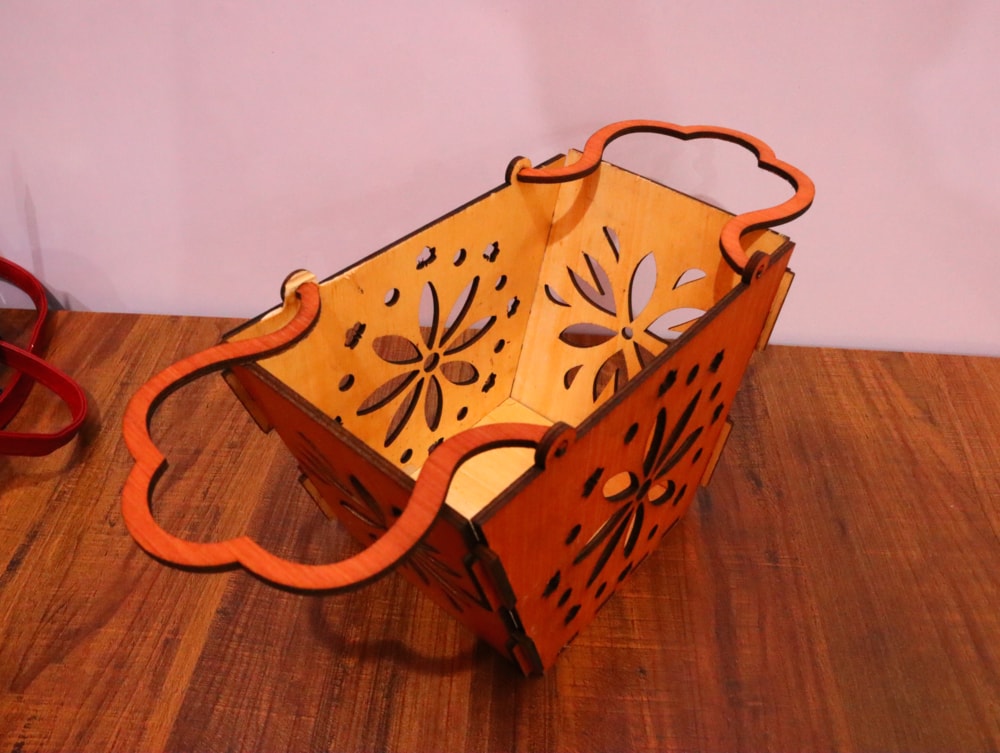 Laser Cut Flower Basket With Handle 4mm Free Vector