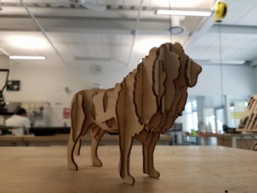 Modelo 3D de leão cortado a laser