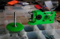 Wade’s Geared Nema 17 Extruder 3D Printer Model