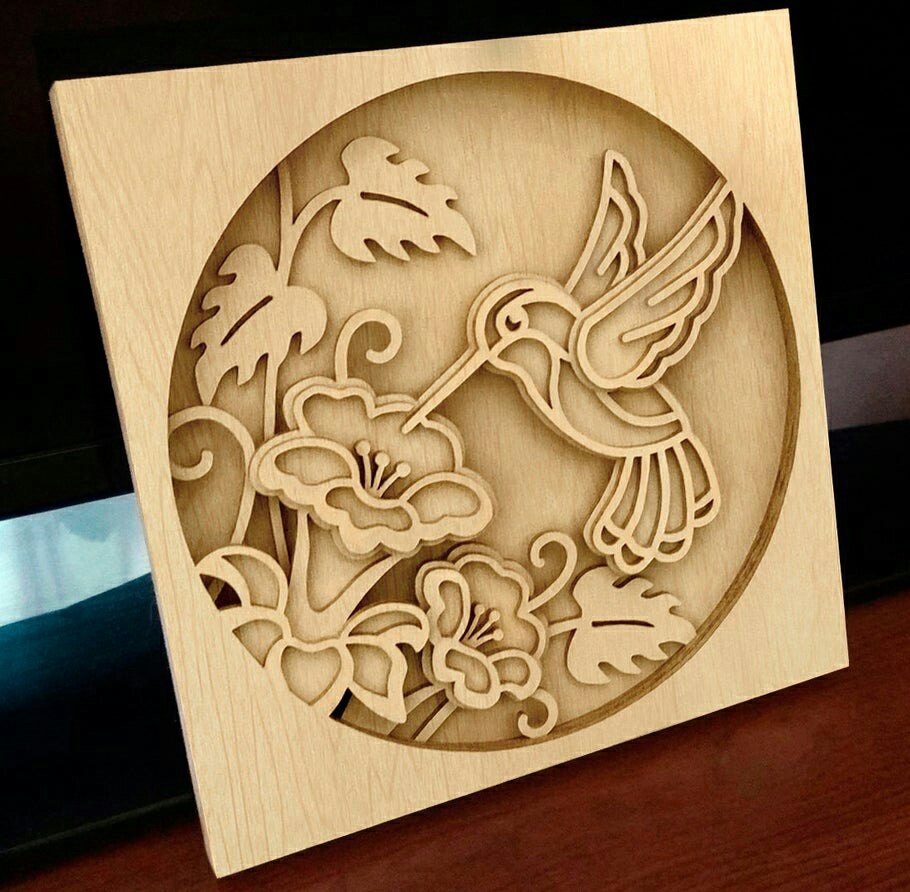 Nghệ thuật gỗ cắt lớp Hummingbird bằng laser