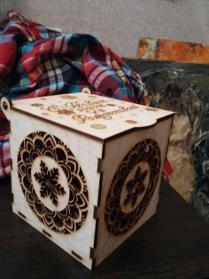 Caja de regalo de madera contrachapada cortada con láser