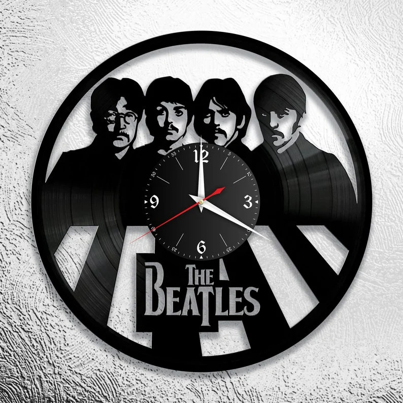 Reloj de pared con disco de vinilo The Beatles cortado con láser