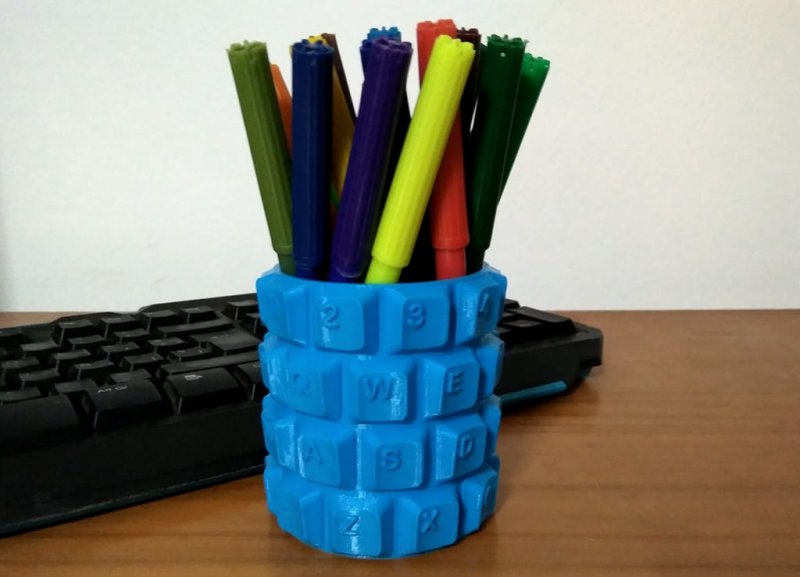 Customizable Keyboard Penholder/Box 3D Printer Model Download Free STL ...