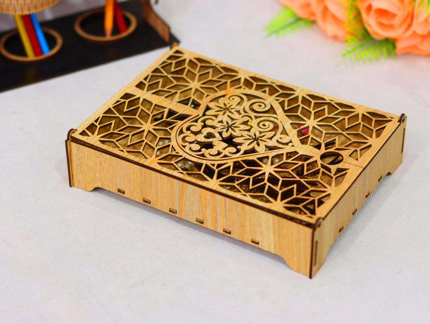 Laser Cut Heart Jewelry Box 3mm Free Vector