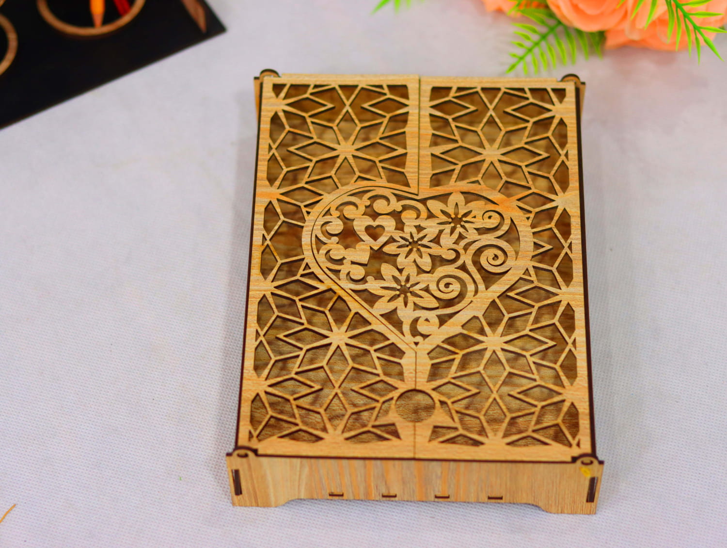 Laser Cut Heart Jewelry Box 3mm Free Vector