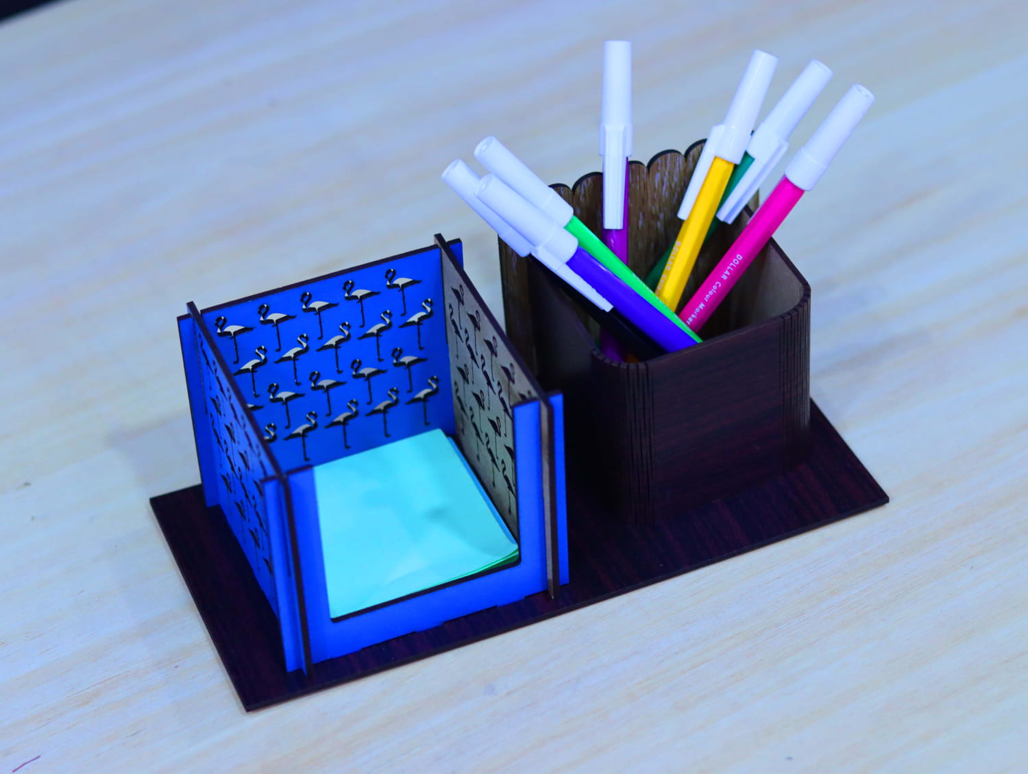 Laser Cut Sticky Notes With Pen Holder Free Vector