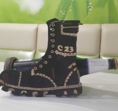 Laser Cut Boot Uchwyt na butelkę wina Dekoracyjny stojak wystawowy