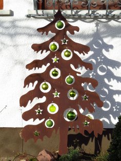 Árvore de Natal alternativa cortada a laser
