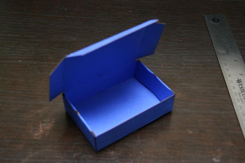 Laser Cut Functional Papercraft: A Folded Box