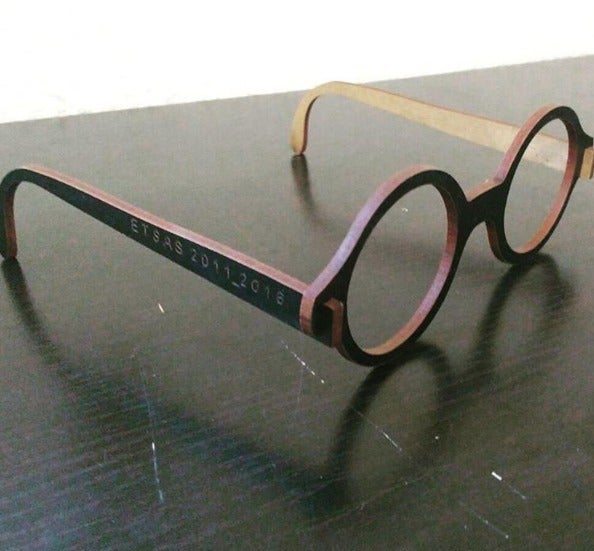 Gafas Le Corbusier cortadas con láser Gafas de madera