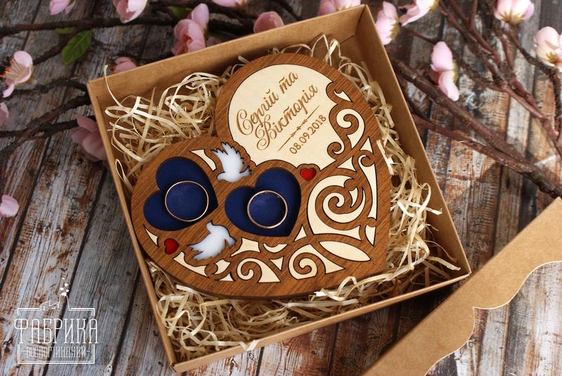 Boîte à bagues de fiançailles en forme de cœur découpée au laser Boîte à bagues de proposition de mariage