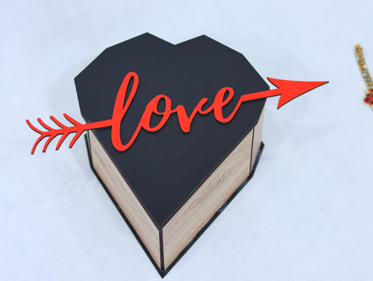 Laser Cut Valentine’s Day Heart Shaped Gift Box Free Vector