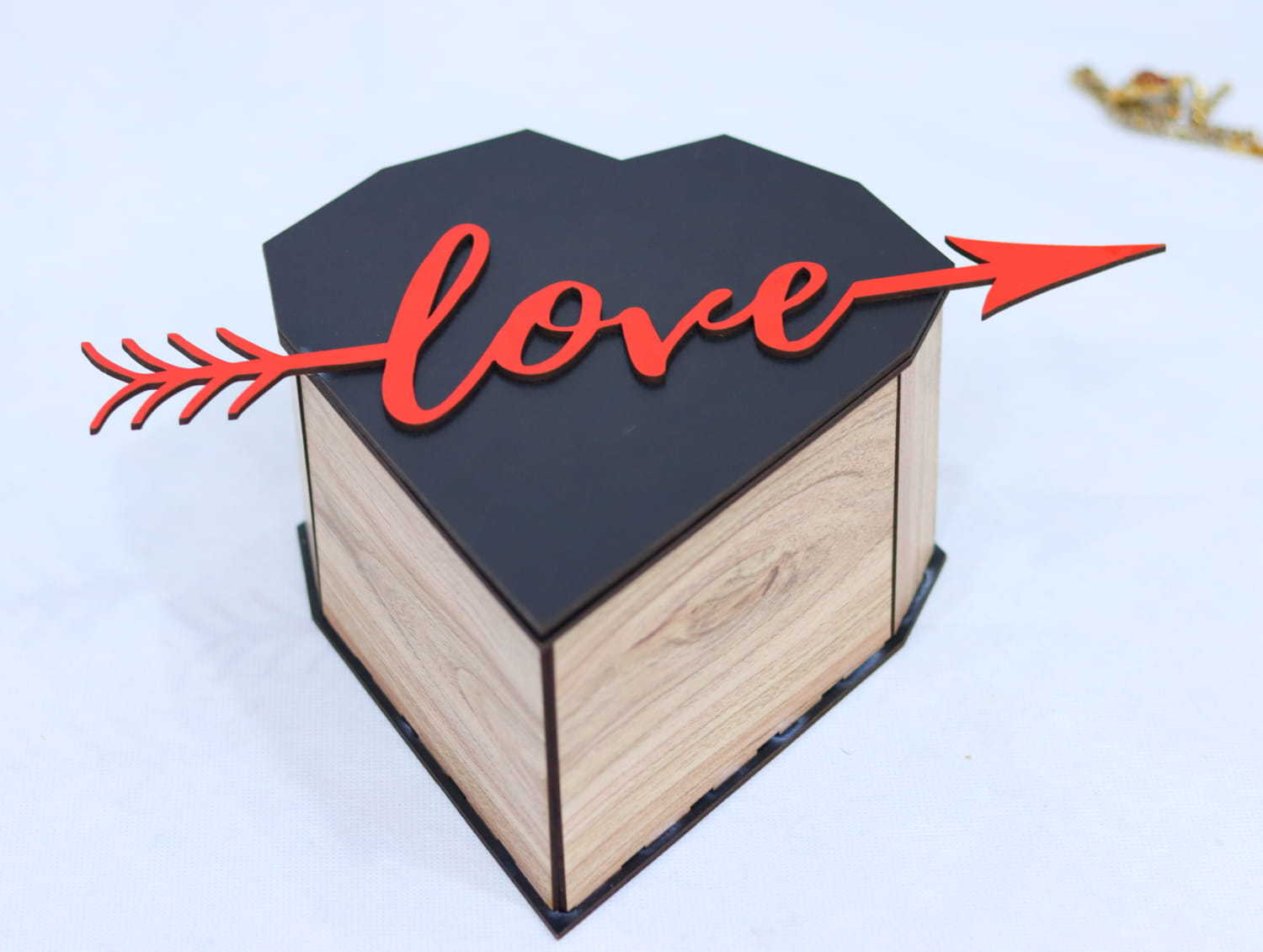 Laser Cut Valentine’s Day Heart Shaped Gift Box Free Vector