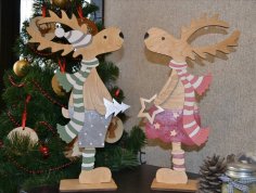 Adornos navideños de ciervos de madera cortados con láser