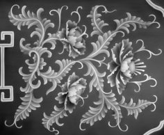 Imagen floral tallada en madera en escala de grises