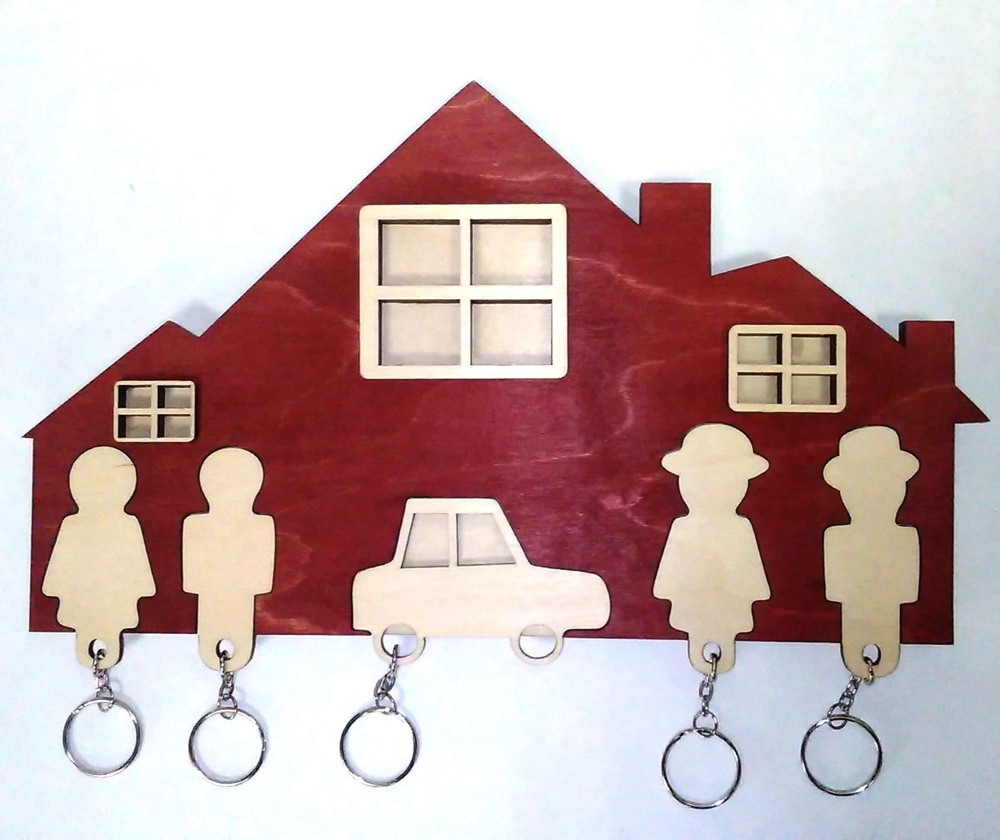 Porte-clés mural familial découpé au laser avec porte-clés