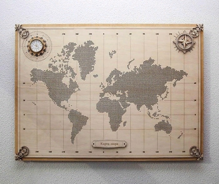 Lasergeschnittene Weltkarte als Wanddekoration