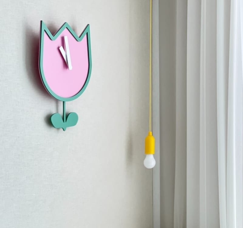 Laser Cut Daisy Tulip Wall Clock Modern Decor