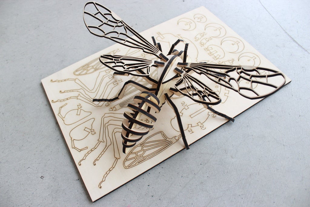 Laser Cut Bee Puzzle 4mm Plywood Free Vector