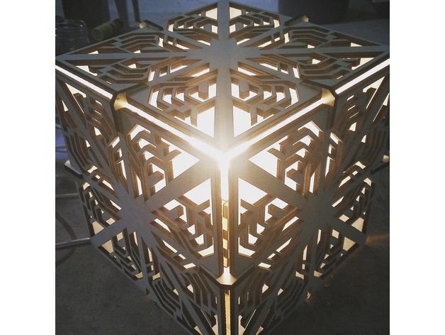 Lampe en bois Cube 6mm
